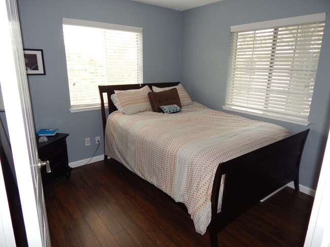 Guest bedroom 3 - 1863 Blackwood Common