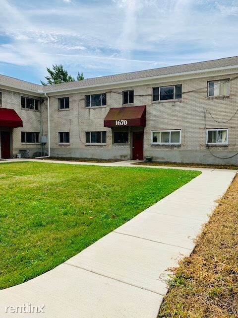 1670 E Woodward Heights Blvd, Hazel Park, MI 48030 - Apartment for Rent in Hazel Park, MI ...