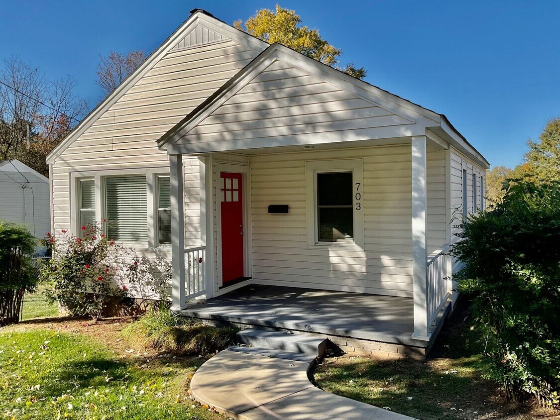 Foto principal - Cute 2 bedrooms, 1 bath