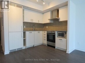 Building Photo - 125 Redpath Ave