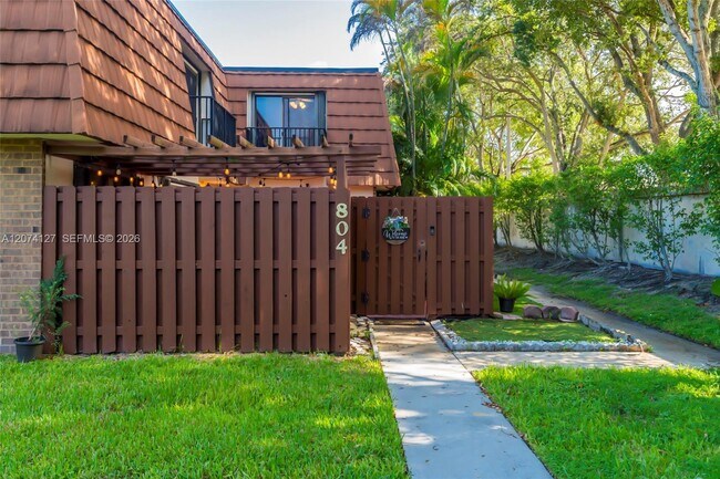 Foto del edificio - 804 SW 119th Way