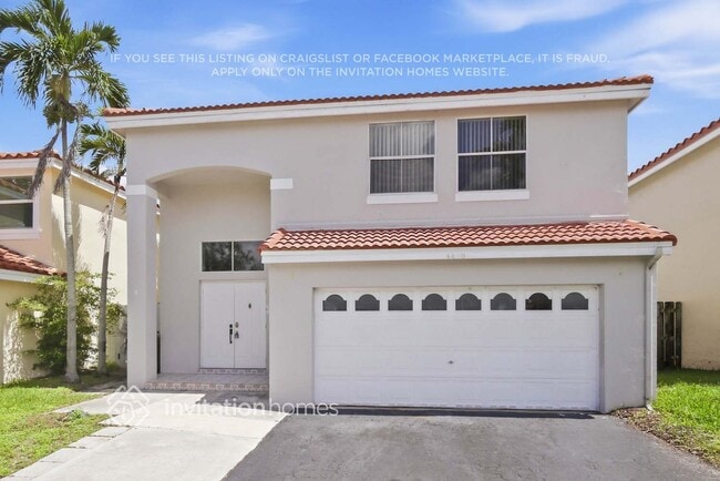 Building Photo - 4400 SW 82nd Way