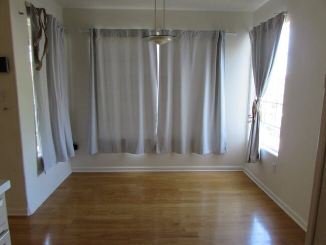 Building Photo - Canyon Ranch 2 Bedroom, 2 Bath, 2nd Story Condominium