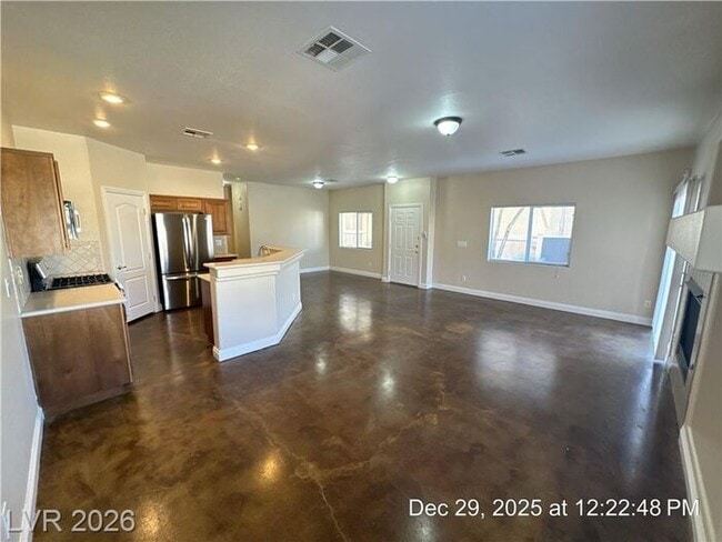 Building Photo - Cozy Gated Townhome with Private Yard, 2-Car Garage & Community Pool!