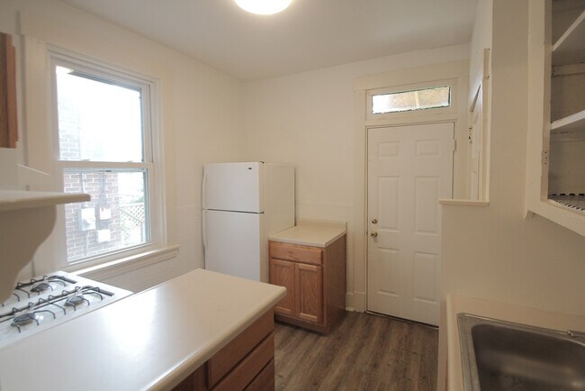Foto del edificio - 124 S Trenton Ave