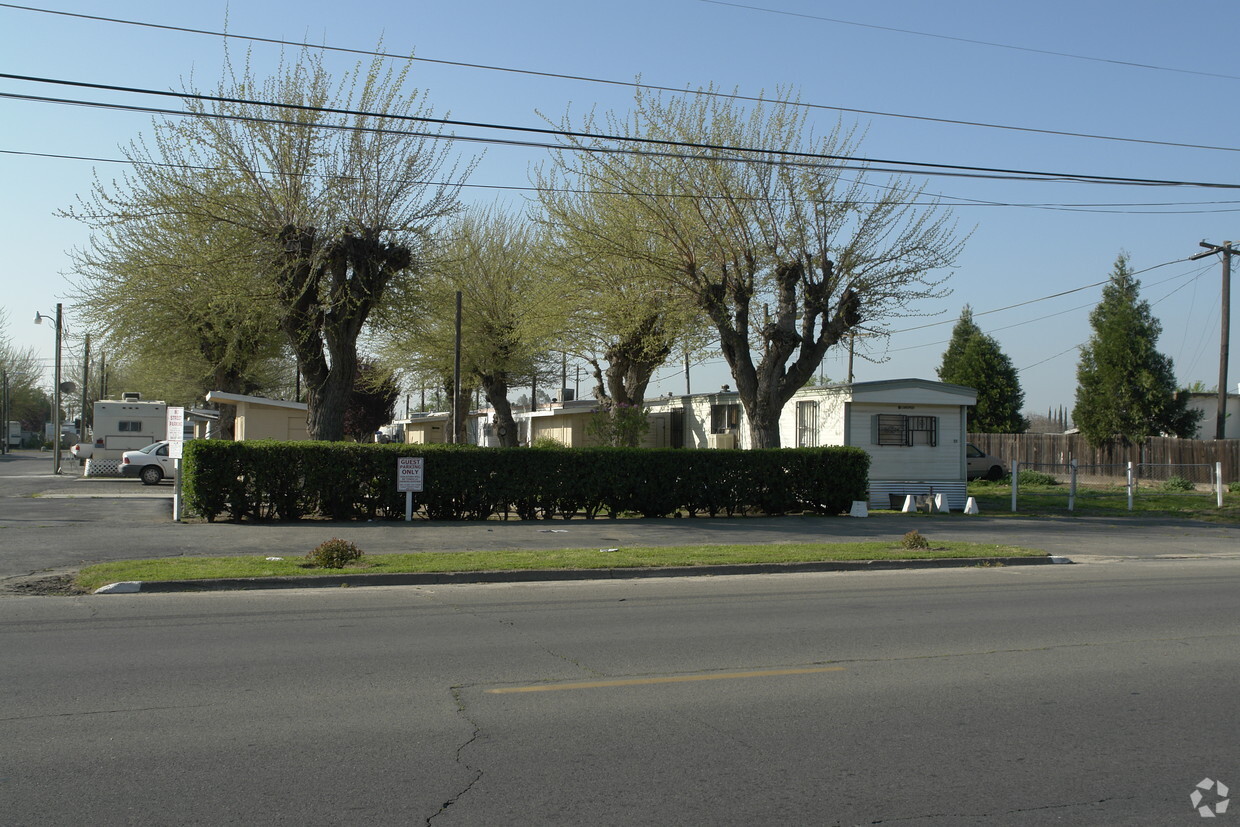 Foto del edificio - 3147 W Olive Ave