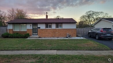 Building Photo - 16604 Oxford Dr