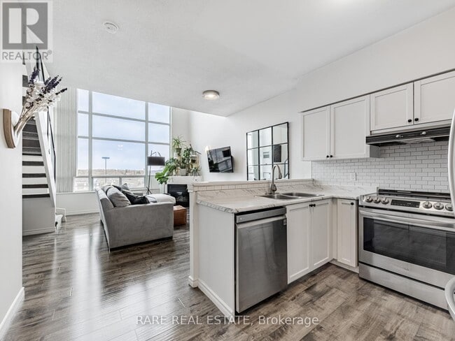 Building Photo - 200 Manitoba St