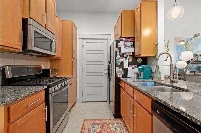 Foto del edificio - 1160 Alamo St