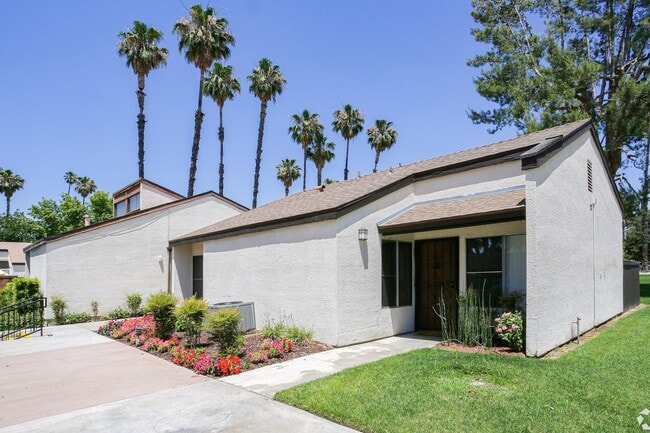 Building Photo - Villa Hemet Building Photo - Villa Hemet