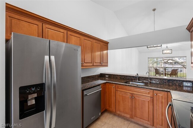 Foto del edificio - 120 Pebble Shores Dr