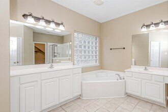 Building Photo - 1222 Watermoon