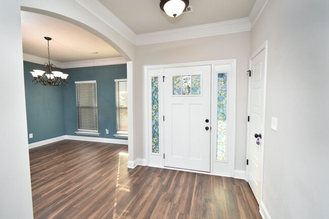 Building Photo - 4 Bedroom Near Fort Eisenhower