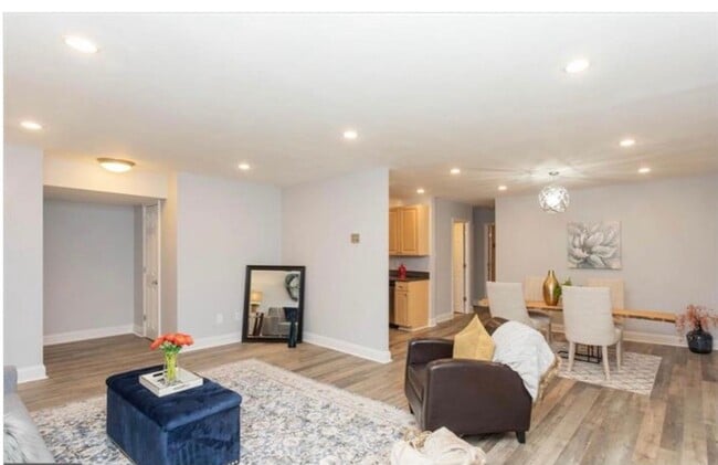 Spacious and Newly Remodelled at the Fairm... - Spacious and Newly Remodelled at the Fairm... Apartment