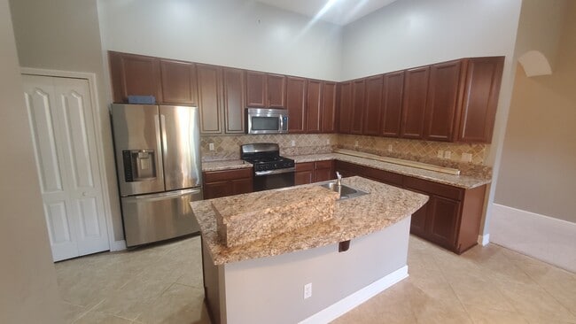 Building Photo - 6138 Wakulla Springs Rd