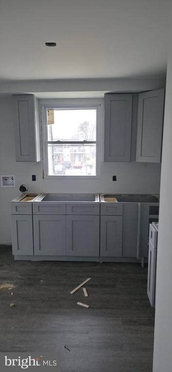 Foto del edificio - 20 Florence Tollgate