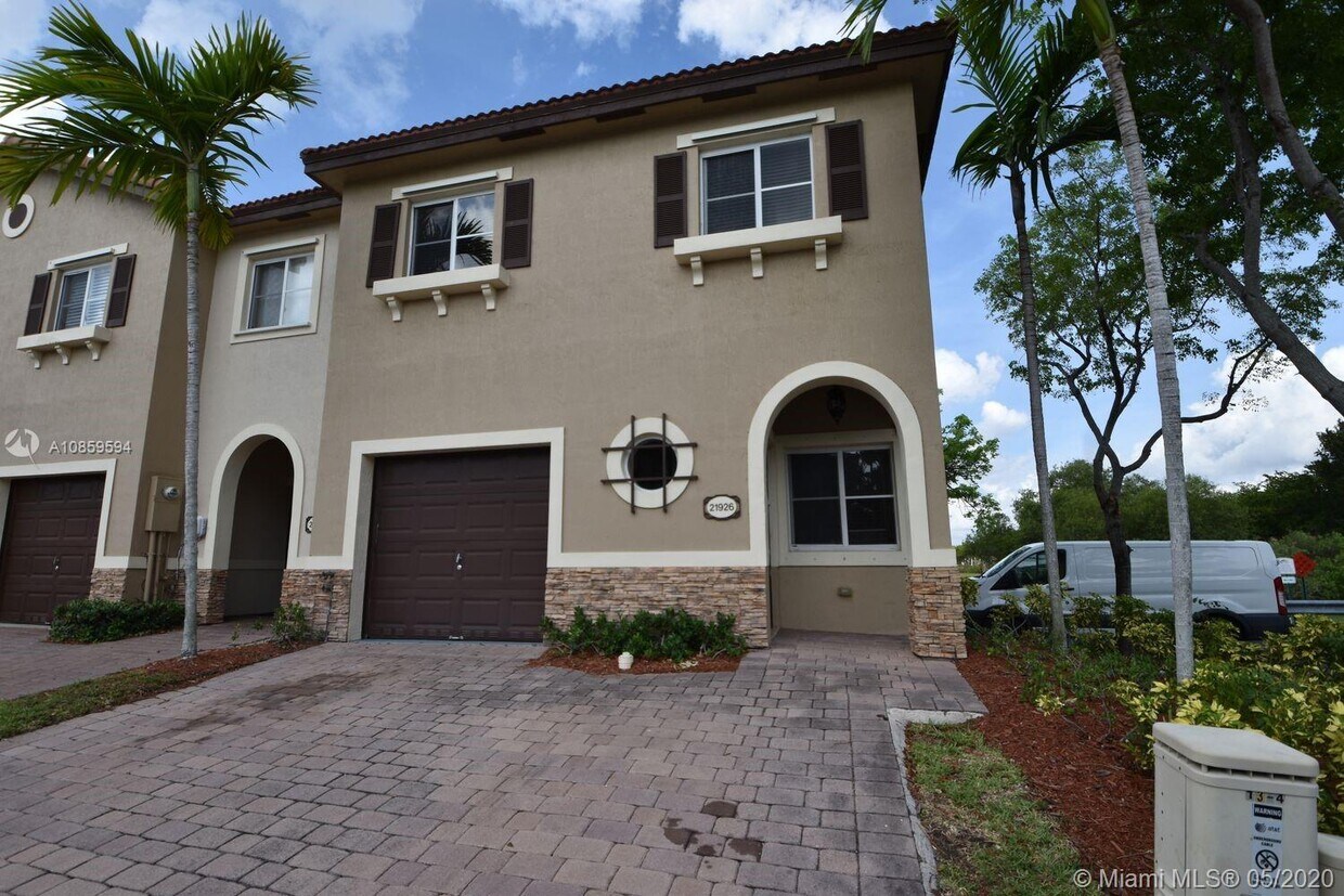 21926 SW 88th Path, Cutler Bay, FL 33190 Townhome Rentals in Cutler Bay FL