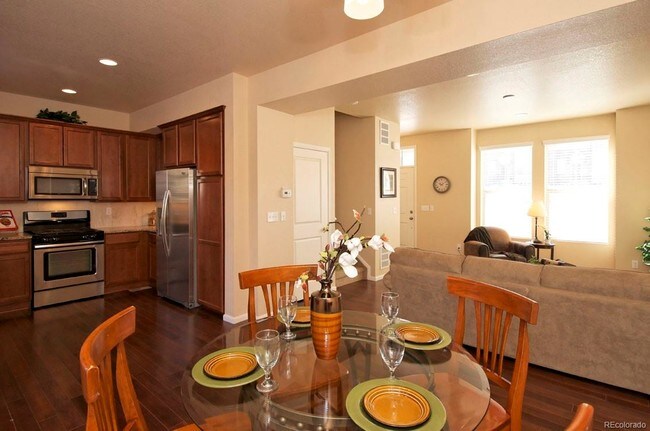 Building Photo - 10296 Bellwether Ln