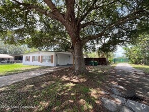 Building Photo - 1221 Cypress Ln