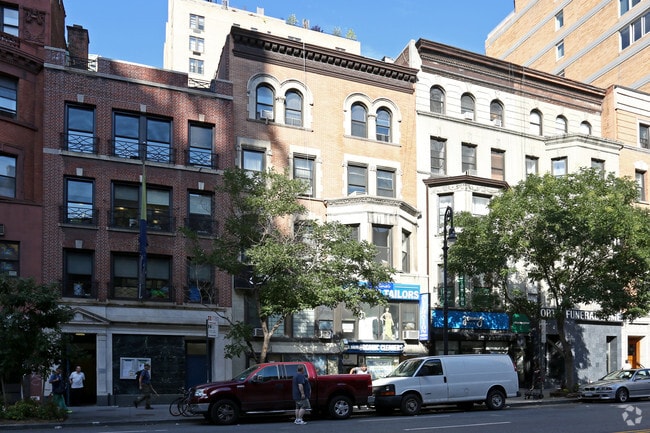 Building Photo - 239 W 72nd St