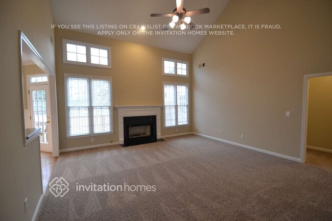 Building Photo - 2715 Ivy Hill Dr NE