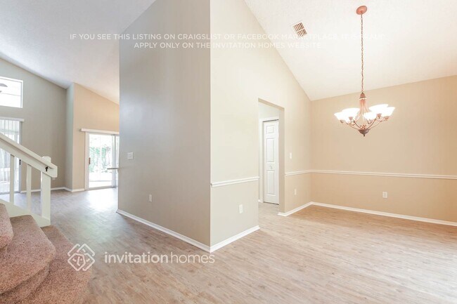 Foto del edificio - 545 Tall Oaks Terrace