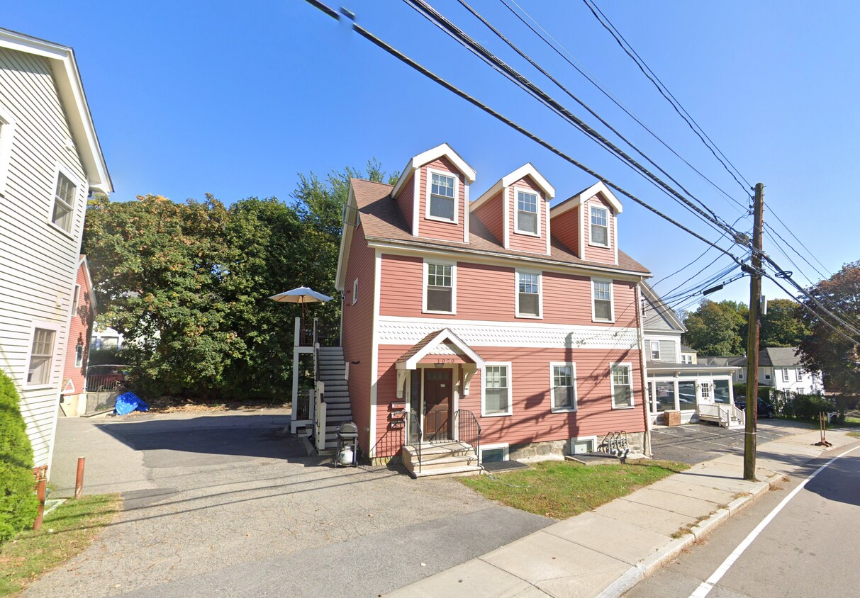 Primary Photo - 1020 Chestnut St
