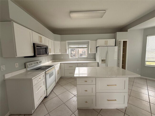 Foto del edificio - 10782 Plantation Bay Dr