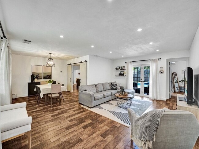 Photo - 4960 SW 89th Ave House