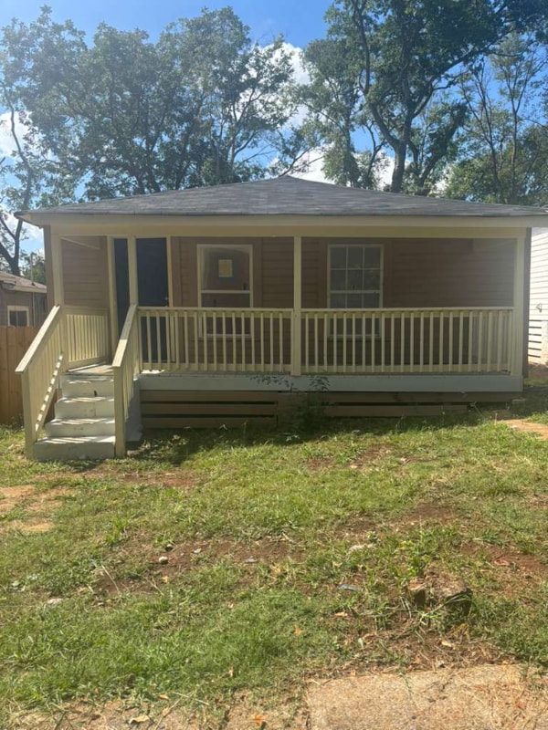 Primary Photo - 310 Gamma St S