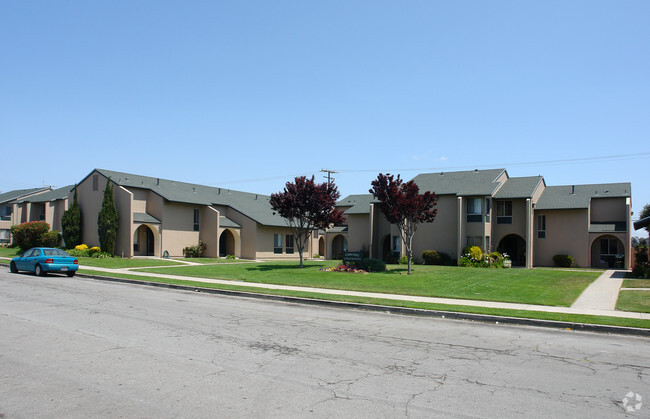 Building Photo - Concord Apartments