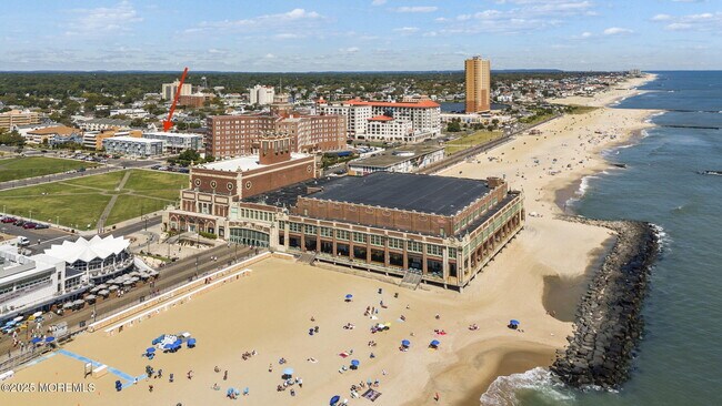 Foto del edificio - 1403 Kingsley St