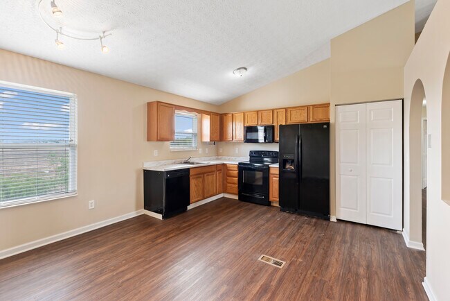 Building Photo - 5708 Canal Bridge Dr
