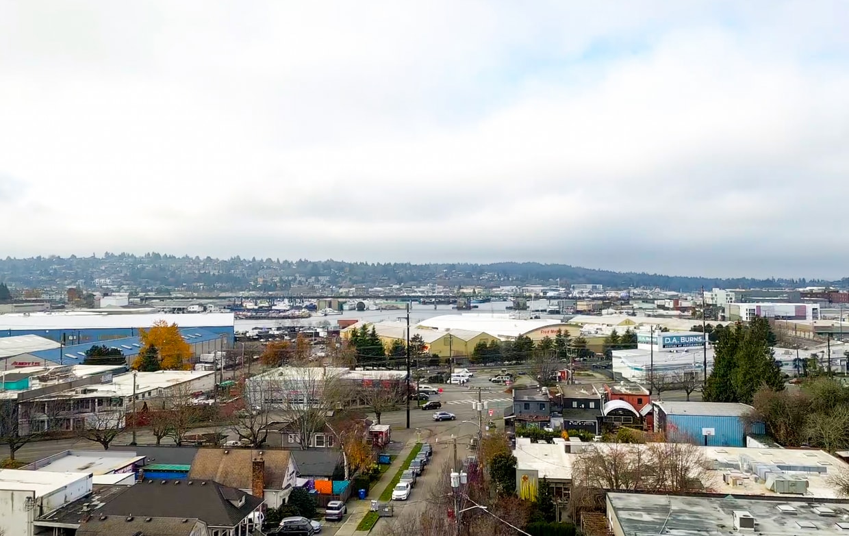 Charming Triplex with Hardwood Floors, Appliances, and Utilities Included in Prime Ballard-Fremon... - Charming Triplex with Hardwood Floors, Appliances, and Utilities Included in Prime Ballard-Fremon...