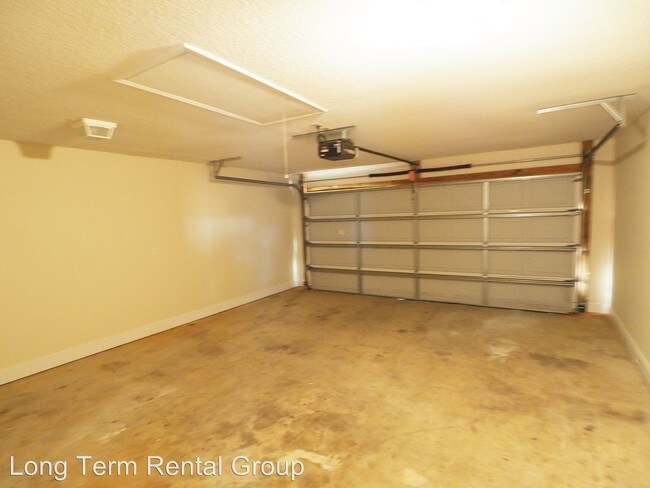 Building Photo - 3 br, 2 bath House - 16659 Vanilla Drive