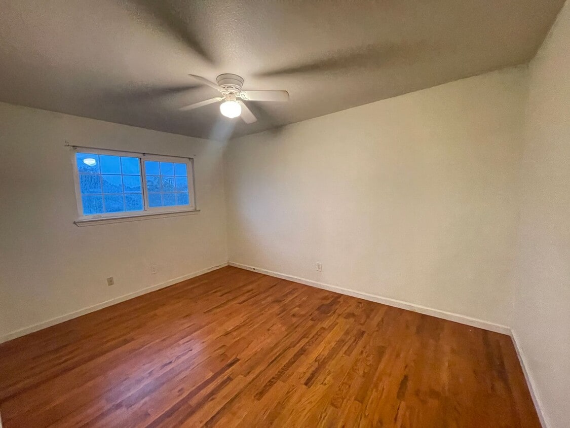 Foto del edificio - 3 bed / 2 ba house - Tierra Buena Area/ Yuba City