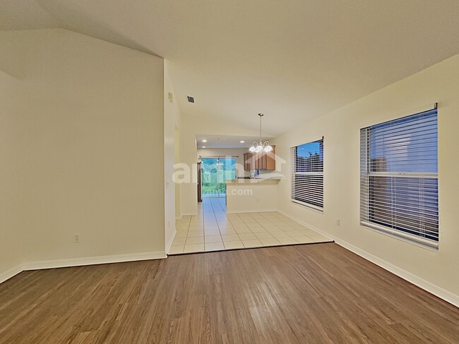 Building Photo - 8431 Deer Chase Dr