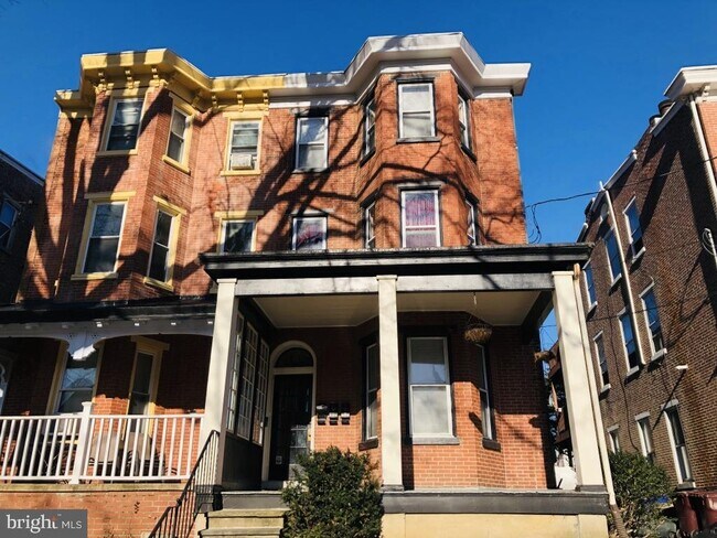 Foto del edificio - 1415 N Harrison St