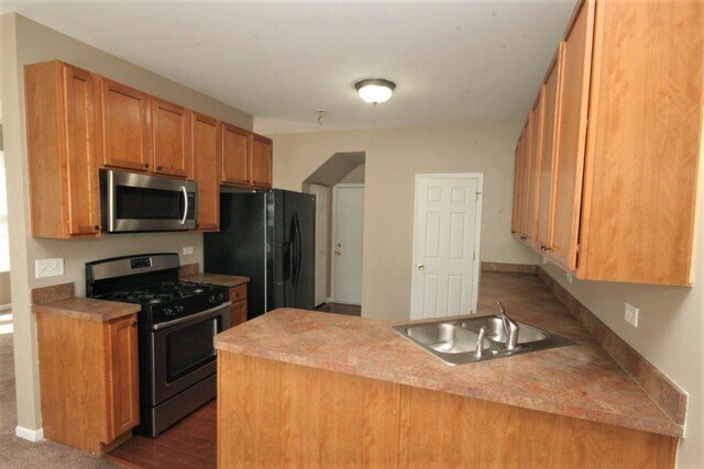 Building Photo - 2620 Pond View Dr