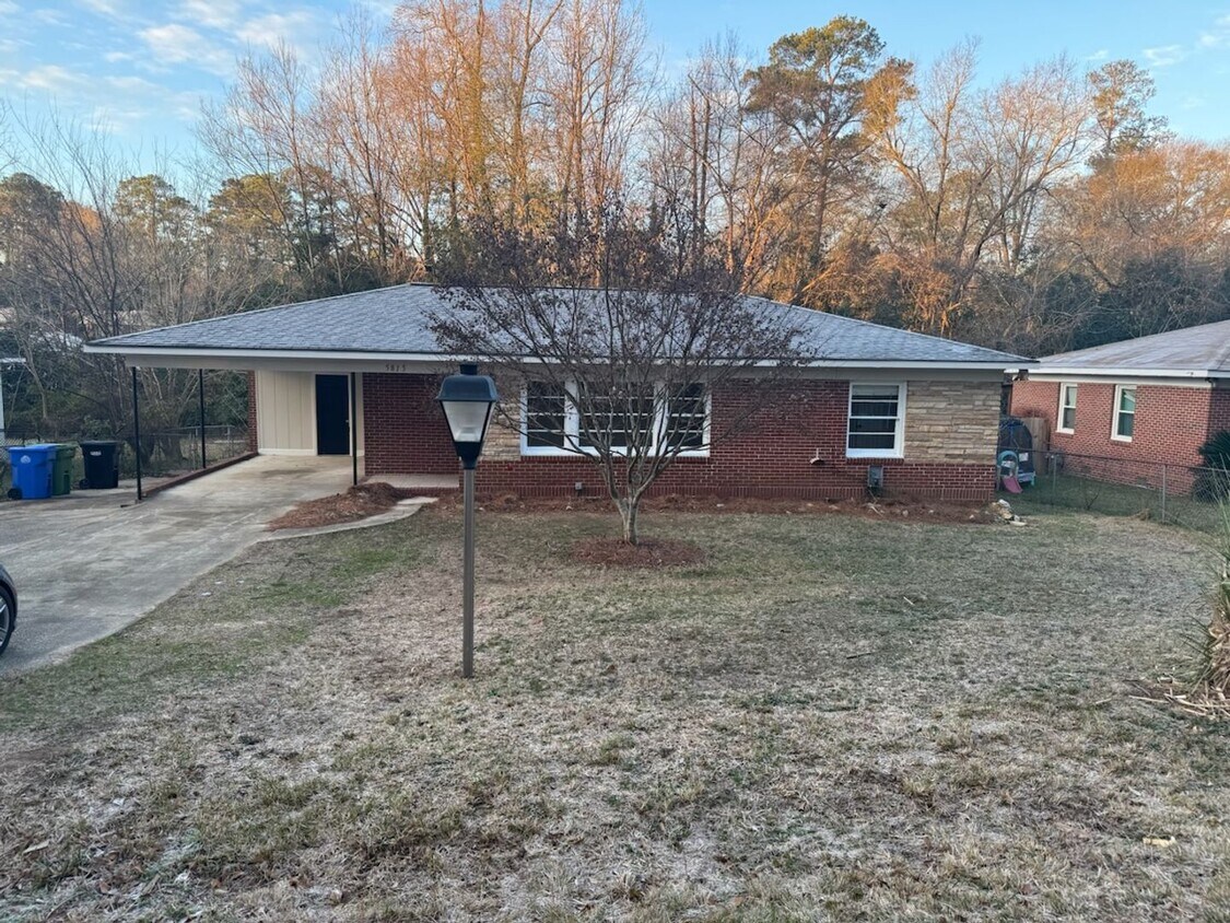 Primary Photo - Wonderful 3 bedroom home in North Columbus