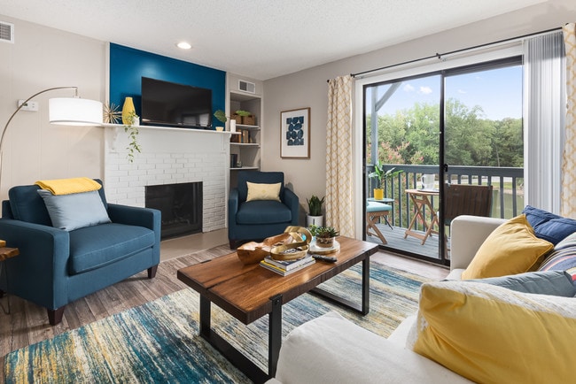 Building Photo - Edgewater Village Apartments
