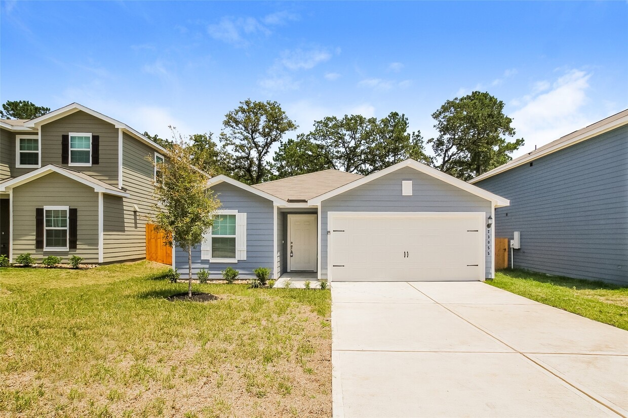 Foto principal - 23055 Bellini Dr