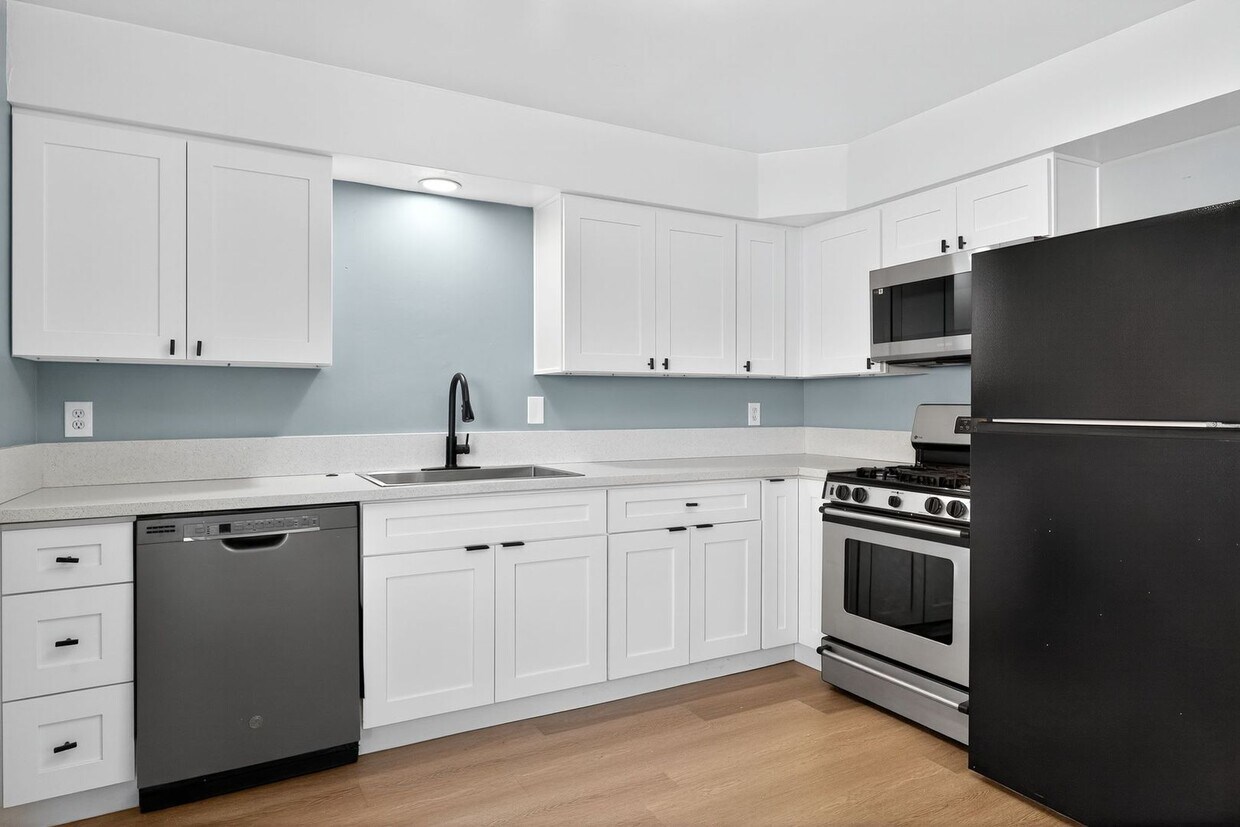 Foto principal - 44440 Acacia Dr