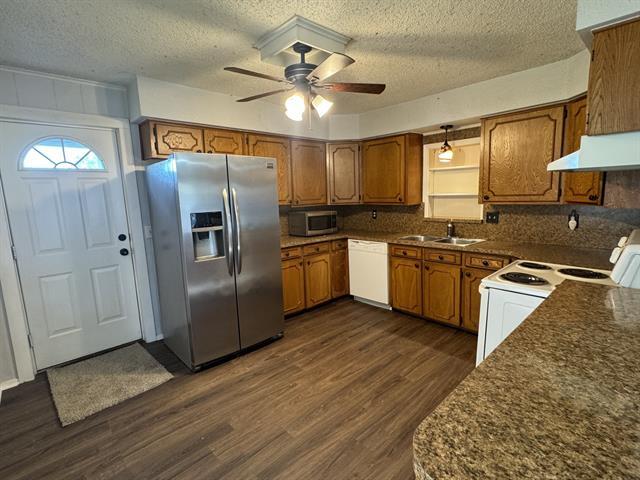 Foto del edificio - 1113 E Quinlan Pkwy