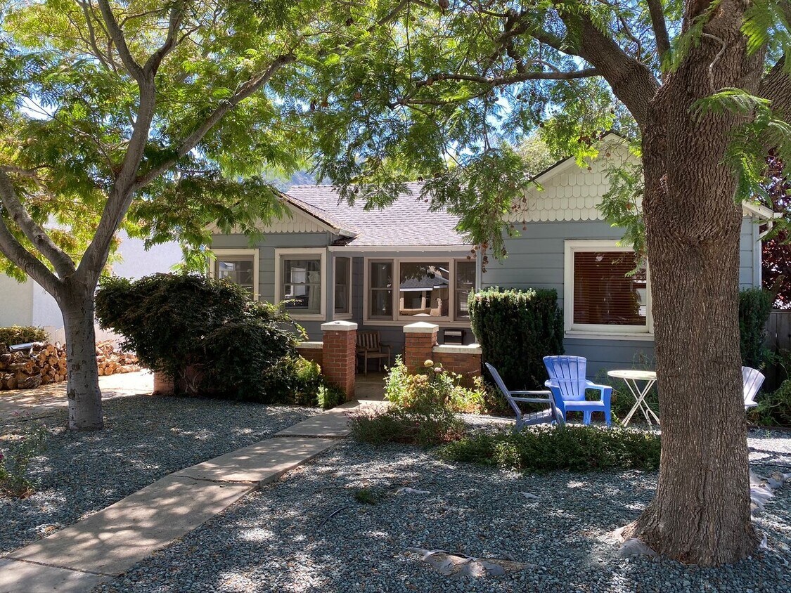 Primary Photo - AVAILABLE JULY - Classic SLO Home with Cha...