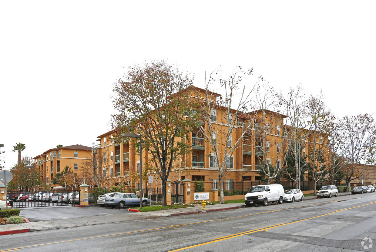 Foto principal - Parkview Senior Apartments