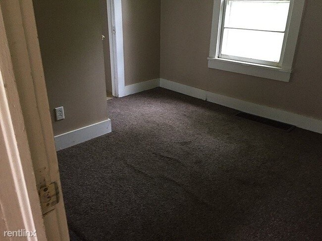 Building Photo - 2 br, 1 bath House - 1418 Ozark Street
