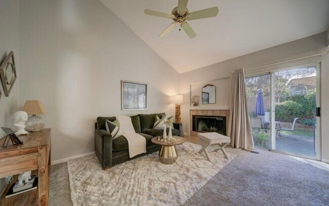 Foto del edificio - 3309 Colonial Ct