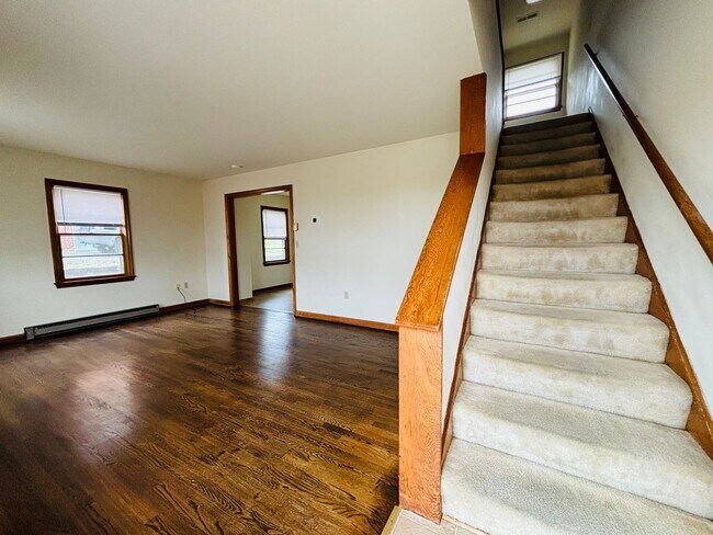 Foto del edificio - 2 Bedroom, 2 Bath Townhouse