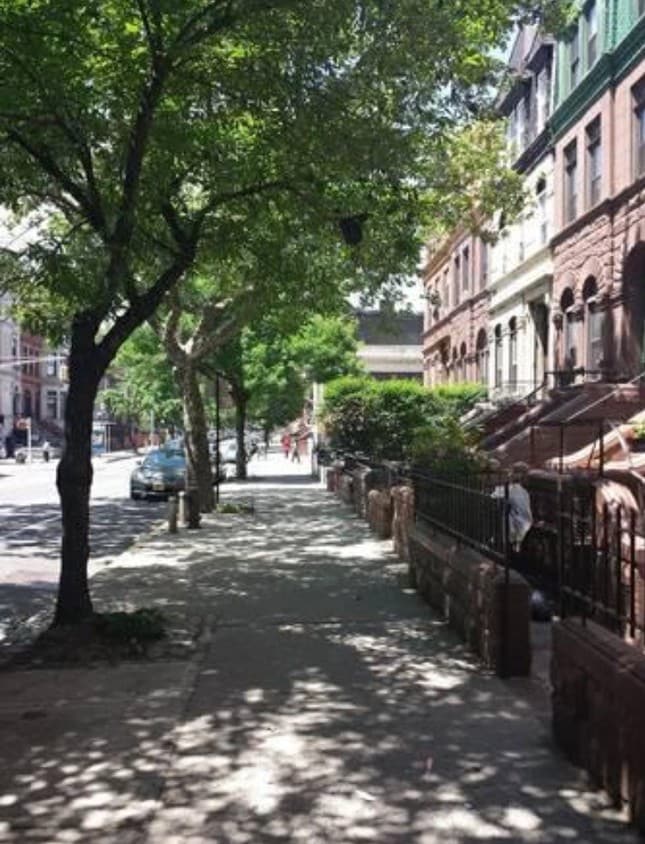 Primary Photo - 1207 Dean St